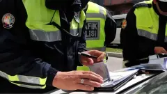 Resmi Gazetede Yayımlandı Trafik Cezalarında Yeni Dönem İndirimli Ödeme Süresi 15 Günden 1 Aya Çıkarıldı İşte Yeni Yönetmelik